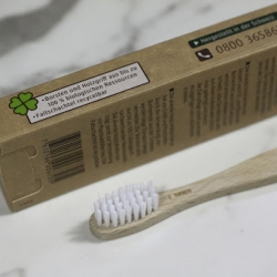 Chrup Alverde dřevěný zubní kartáček