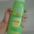 šampony Garnier Fructis Citrus Detox posilující šampon proti lupům - obrázek 3