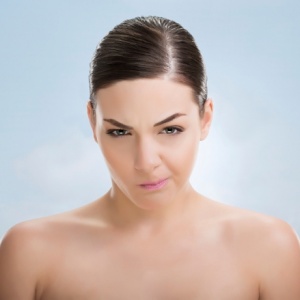 Mýdlo, parfémy, oblečení aneb nejčastější dráždiče pleti