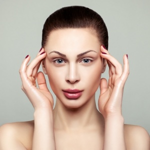 Chyby v líčení, kvůli kterým vypadáte unaveně