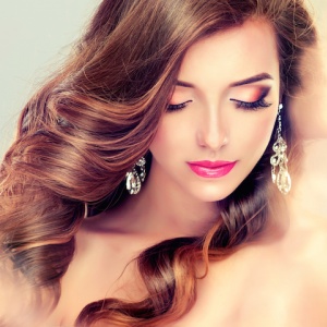 Pořiďte si make-up na míru