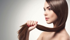 Jablečný ocet pro lesklé vlasy