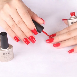 5 tipů na prodloužení životnosti vaší manikúry