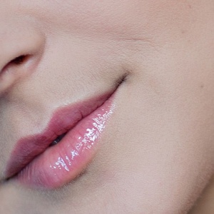 Omlazení nitěmi a vlastní krví