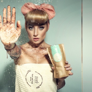 Blíží se léto, co s tou bílou pomerančovou kůží?