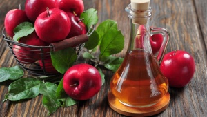 Jablečný ocet pro lesklé vlasy