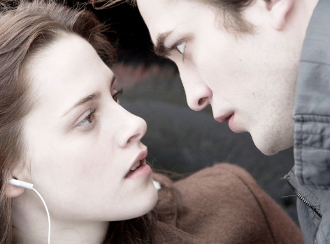 5 filmových dvojic, které nás donutily věřit na lásku na první pohled