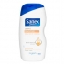 Gely a mýdla Sanex Dermo Sensitive Shower Cream sprchový krém - obrázek 1