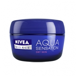 Nivea Visage Aqua Sensation výživný hydratační noční krém - větší obrázek