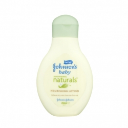 Kosmetika pro děti Johnson's Baby Soothing Naturals hydratační tělové mléko