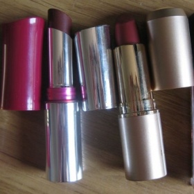 Rtěnky, stíny, tužky