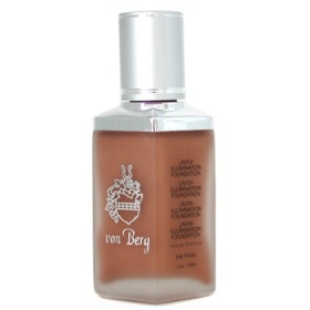 Makeup Von Berg odstín St. Tropez