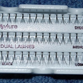 Používáte někdy umělé (nalepovací) řasy?