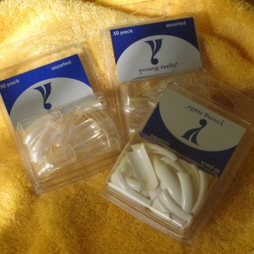 Zkušební sada tipů na nehty Young Nails