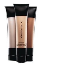 Fotogalerie odstínů make-upů, korektorů a rozjasňovačů