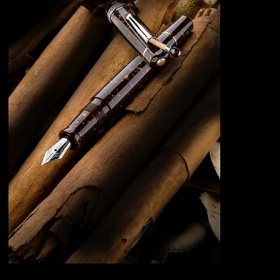 Delta Italy - luxusní pera, která voní a jiné