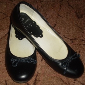 Černé balerínky s mašličkou, vel. 37, Florence