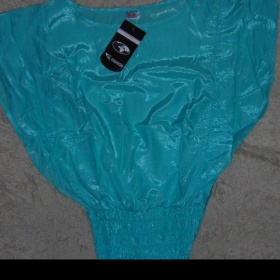 Modro-perleťová motýlí halenka