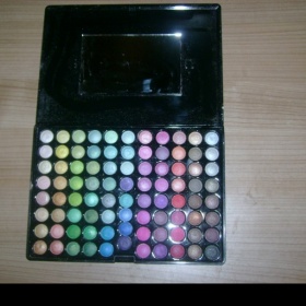 Paleta 88 stínů - lesklých