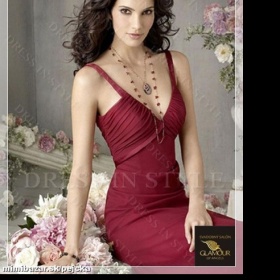 Šaty na nízku postavu-stužková