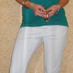 Bílé úzké džíny značky H&M