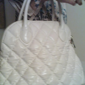 Bílá  kabelka  Zara