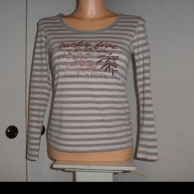 Šedorůžový pruhovaný top