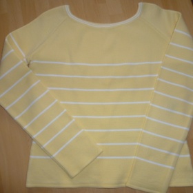 Pruhovaný žlutý svetr zn. Orsay