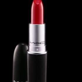 Cena rtěnky MAC v kamenném obchodě