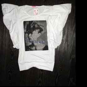 Bílá tunika s volánky-M-L