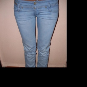 Světle modré Diesel jeans Matic, wash 008LL stretch