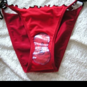 Červené plavečky Marco