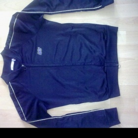 Černá sportovní mikina na zip Terranova