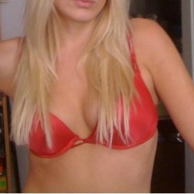 Červená podprsenka Miraculous od Victoria's Secret