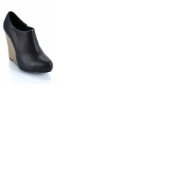 Kde koupit uzavřené boty na klínu - kamenný obchod