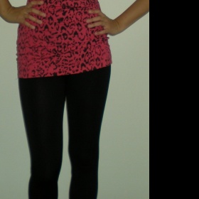 Oranžovočervený nátělník Bershka s leopardím vzorem