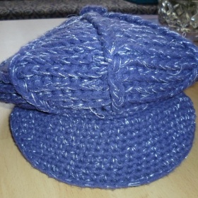 Fialová zimní pletená čepice zn. Takko