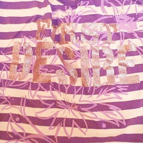 Pruhované fialové tílko na ramínka zn. Bershka