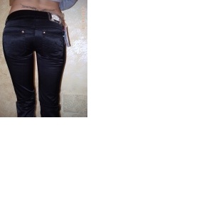 Černé kalhoty značky Met