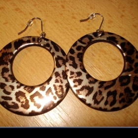 Leopardní náušnice