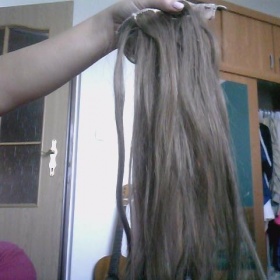 Obarvený clip in světle hnědý