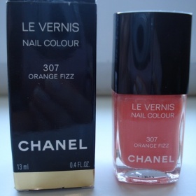 Lak na nehty Chanel le vernis, odstín 307 Orange Fizz