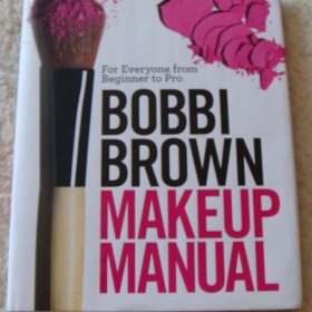 Kniha Makeup manual od Bobbi Brown - foto č. 1