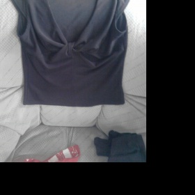 Černé společenské tričko