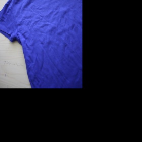 Tmavě modrý rolák Amisu