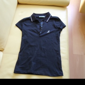 Polo tričko černé se stříbrnými motivy Guess by Marciano - foto č. 1