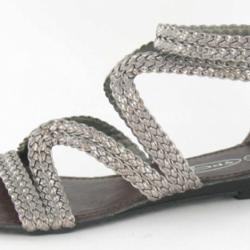 Lacné sandále/šlapky, kde sa dajú zohnať?