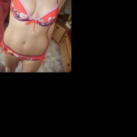 Oranžové plavky Triumph