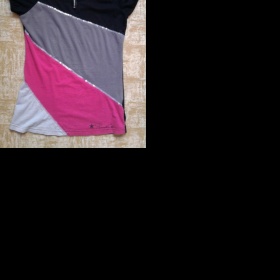 Černé triko s pruhy a flitry Fishbone