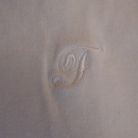 Sněhově bílé tričko